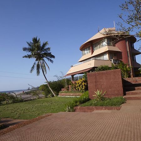 Sagar Sawali , Ladghar Beach View Resort Dāpoli Exterior foto